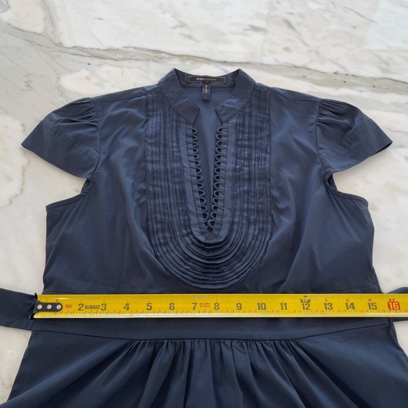 BCBG NAVY BLUE COTTON CAP SLEEVE BELTED COTTON TOP SMALL - Picture 12 of 16